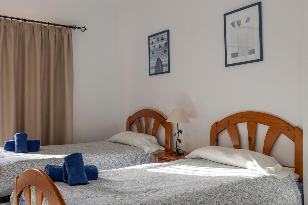 Las Flores 5 - Large Townhouse 内尔哈 外观 照片